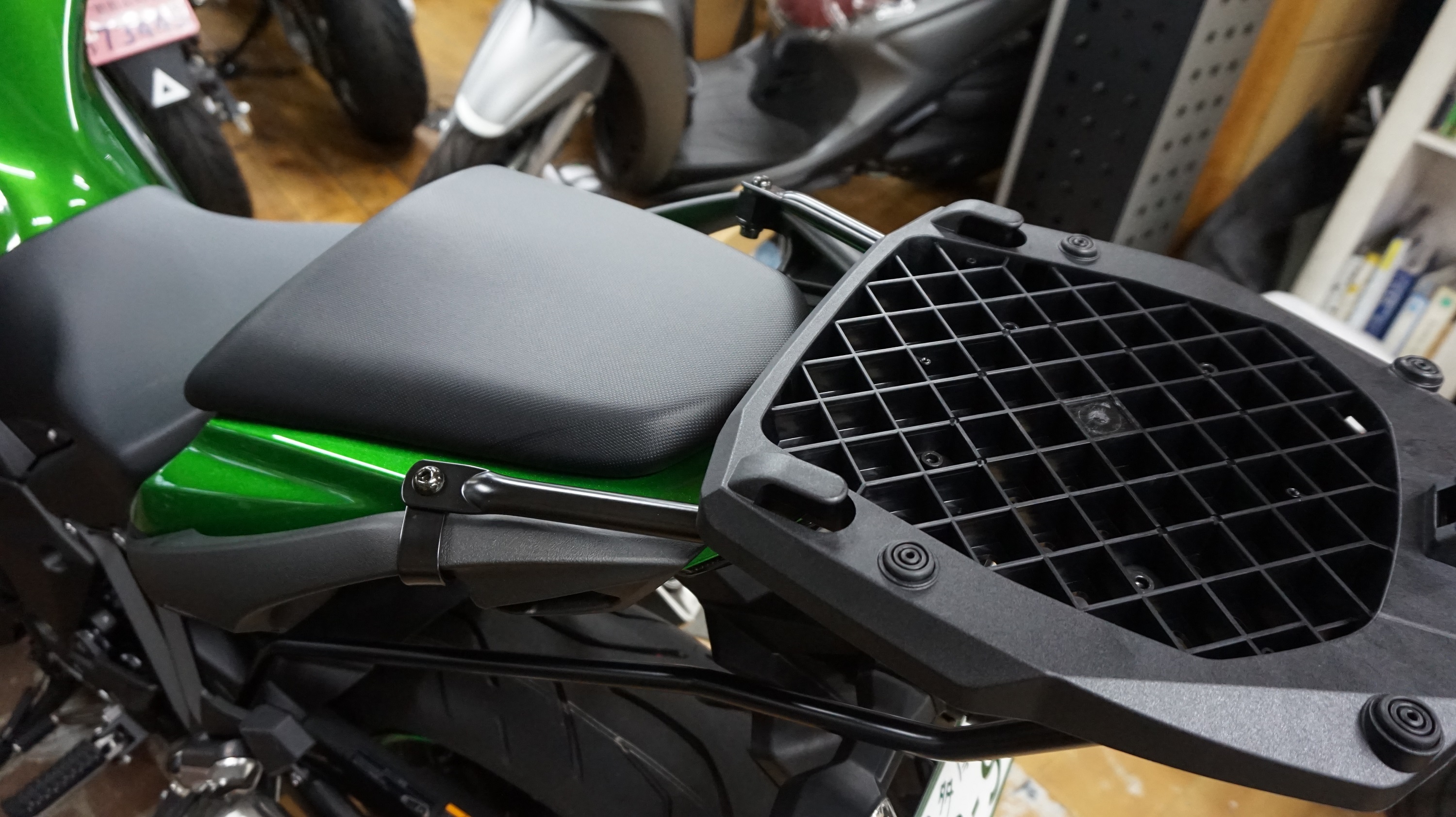 ◇KAWASAKI（カワサキ) トップケースブラケット 99994-0902 | tspea.org