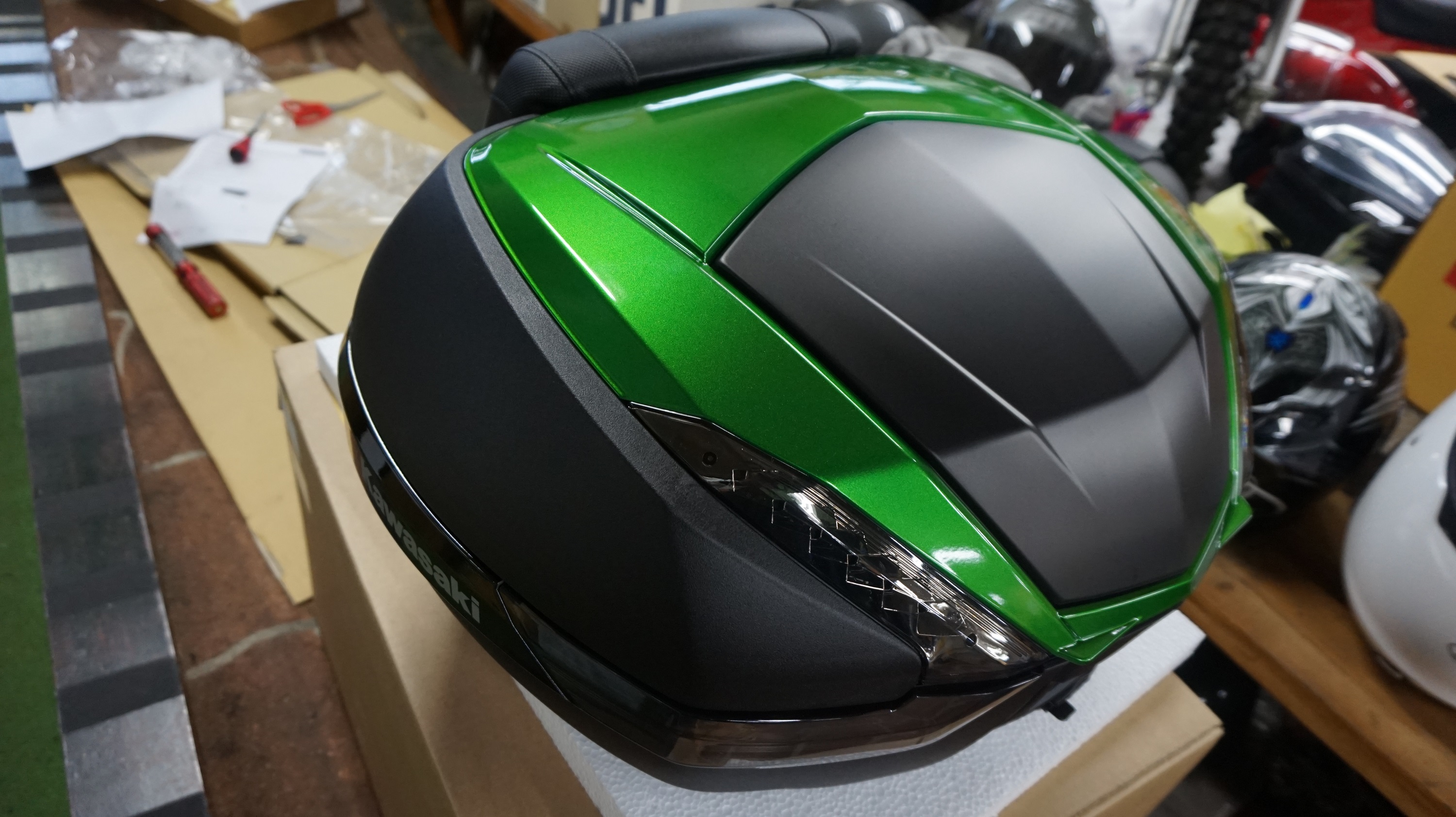 Ｎｉｎｊａ１０００ フルパニア化作業 | MotoPiazza